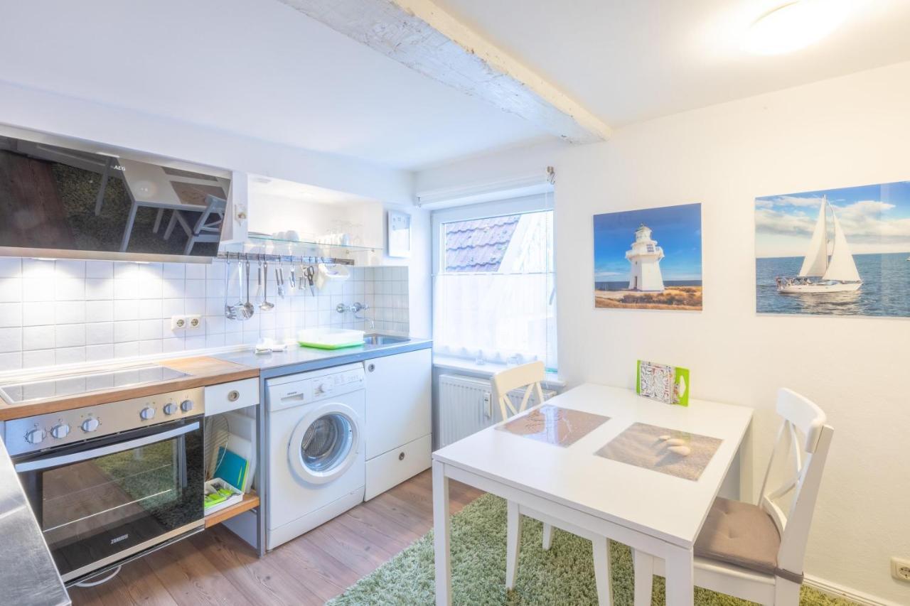 Apartmenthaus Toenning Kleine Kajuete Екстериор снимка