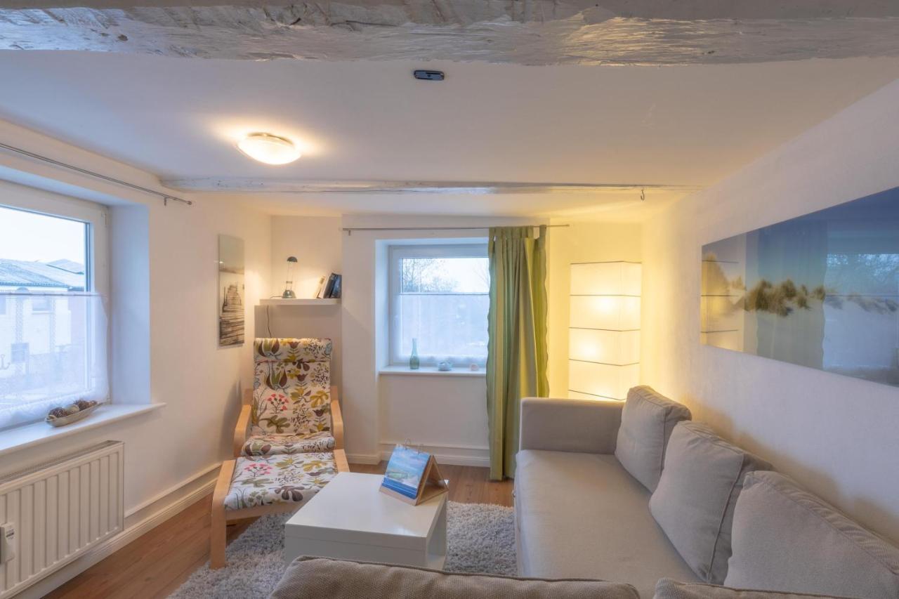 Apartmenthaus Toenning Kleine Kajuete Екстериор снимка